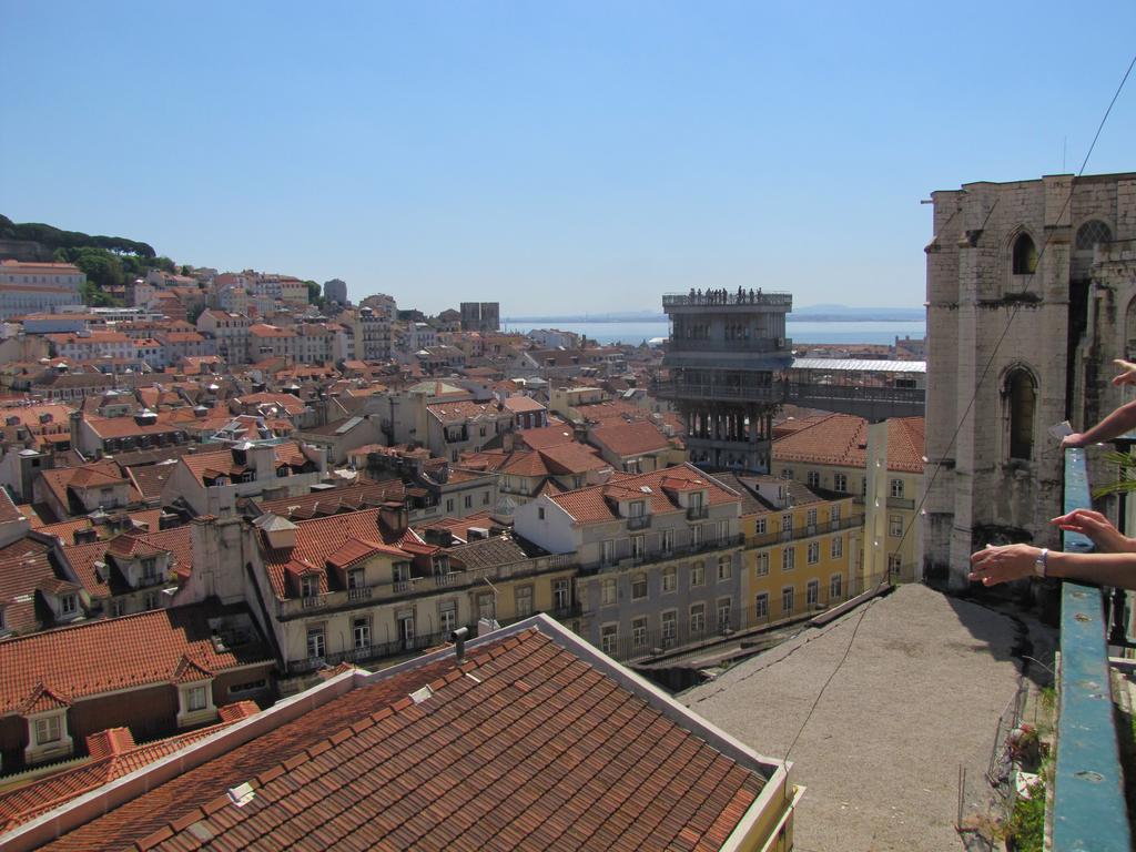 Remodeled Historic Apartment In Bairro Alto Lisboa Eksteriør billede