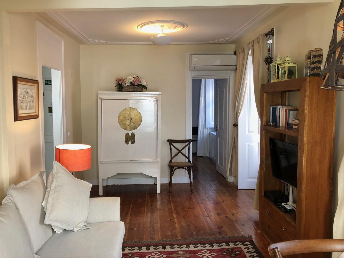 Remodeled Historic Apartment In Bairro Alto Lisboa Eksteriør billede